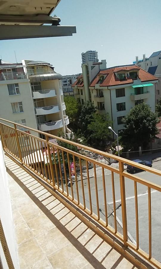Apartment 54 Ryor Sunny Beach Ngoại thất bức ảnh